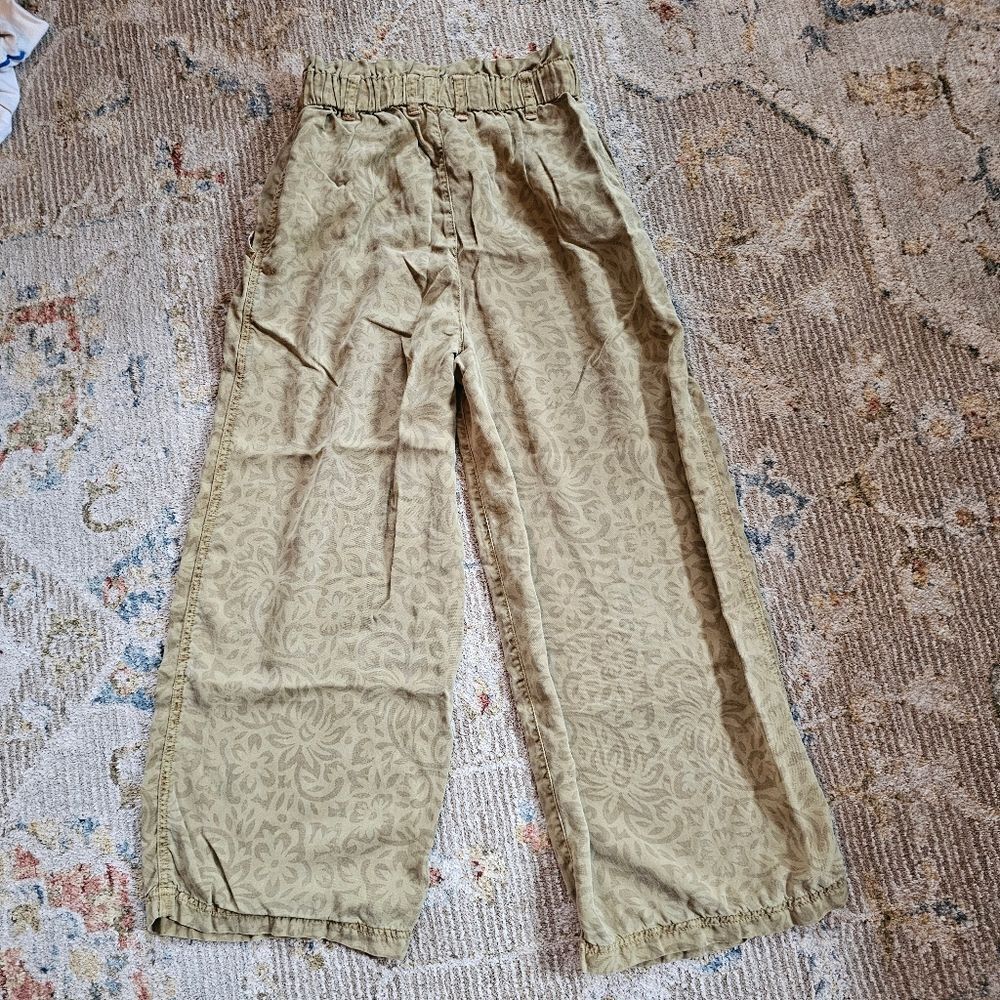 Anthropologie Pilcro, Wide Leg Pull On Pants In Olive Green Print Sz XSmall